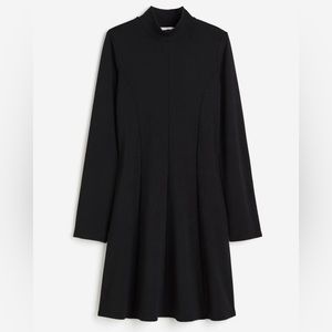 H&M Black mock neck long sleeve jersey dress SIZE M - BRAND NEW NEVER WORN